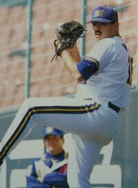 ウィン・ハタド